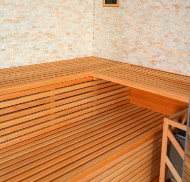 Entretien quotidien des saunas domestiques : maximisez leur durée de vie !